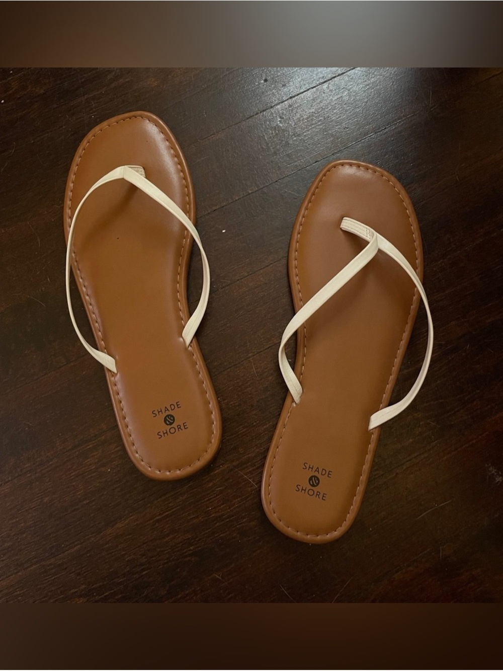 Shade & Shore Brown Footbed Flip Flop Sandals with Cream Straps